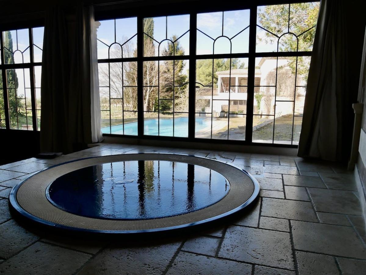 Le Pool House - Private Jacuzzi - Mas Des Sous Bois Hotel Ventabren Kültér fotó
